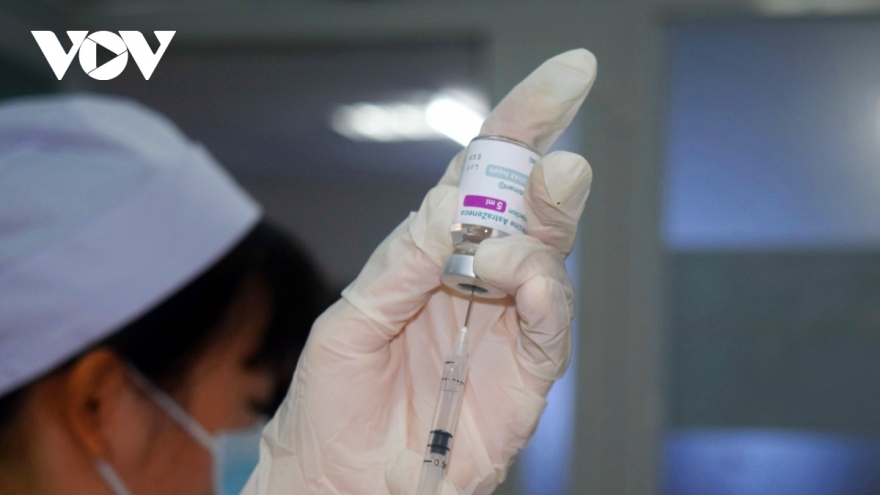 Nhiều địa phương kiến nghị tiêm vaccine Covid-19 cho học sinh, sinh viên